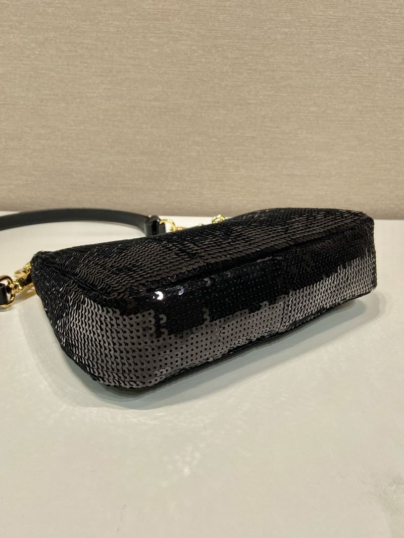 Pra*a hobo bags